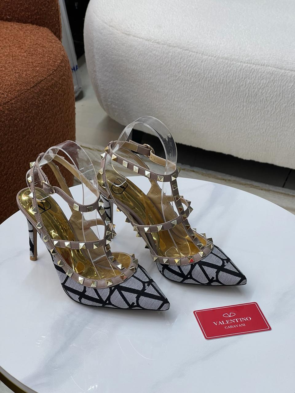 Valentino Rockstud Strappy High Heels - Designer Pumps