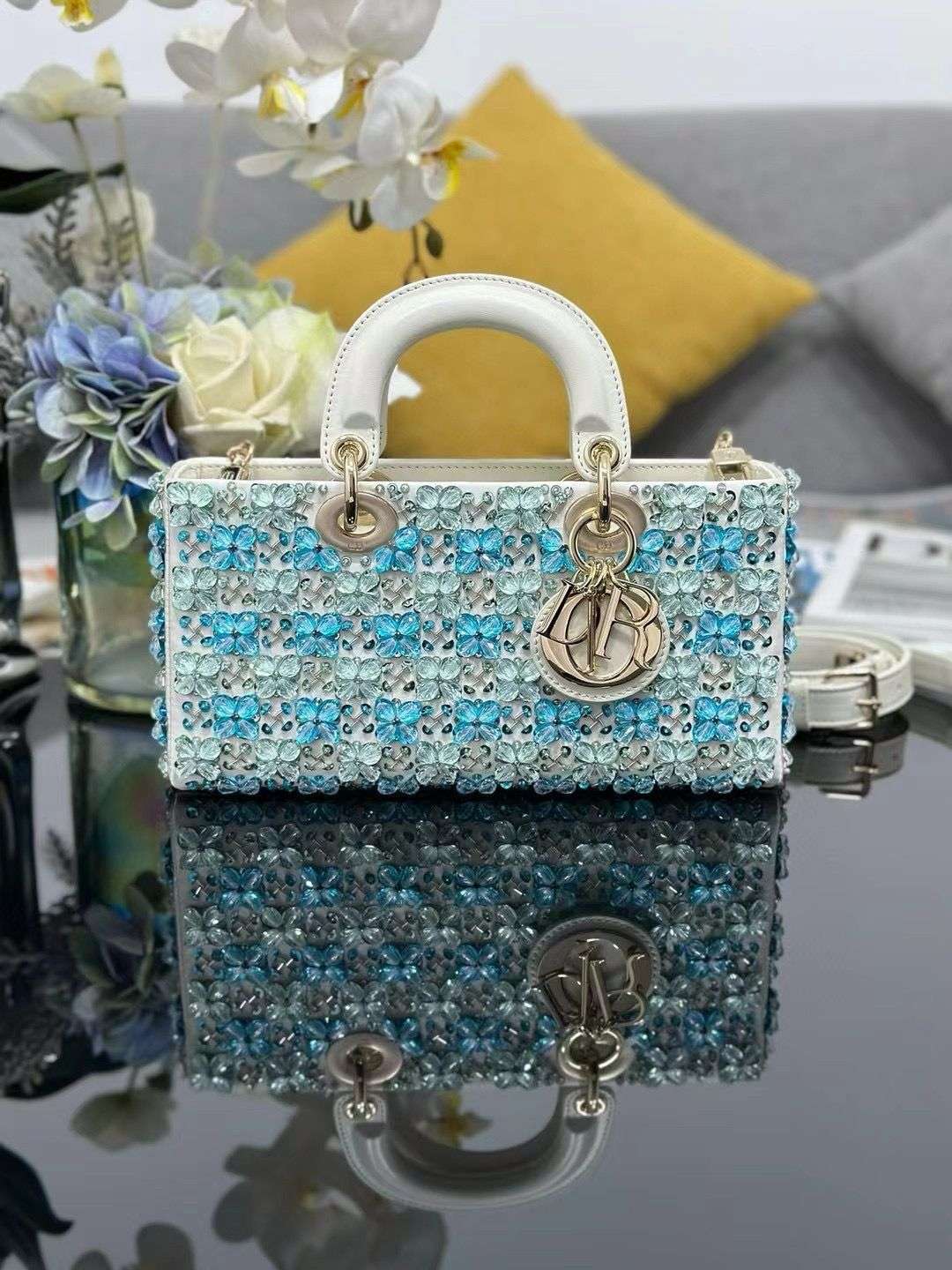 Luxury Crystal Beaded Handbag – Elegant Designer-Inspired Lady Purse