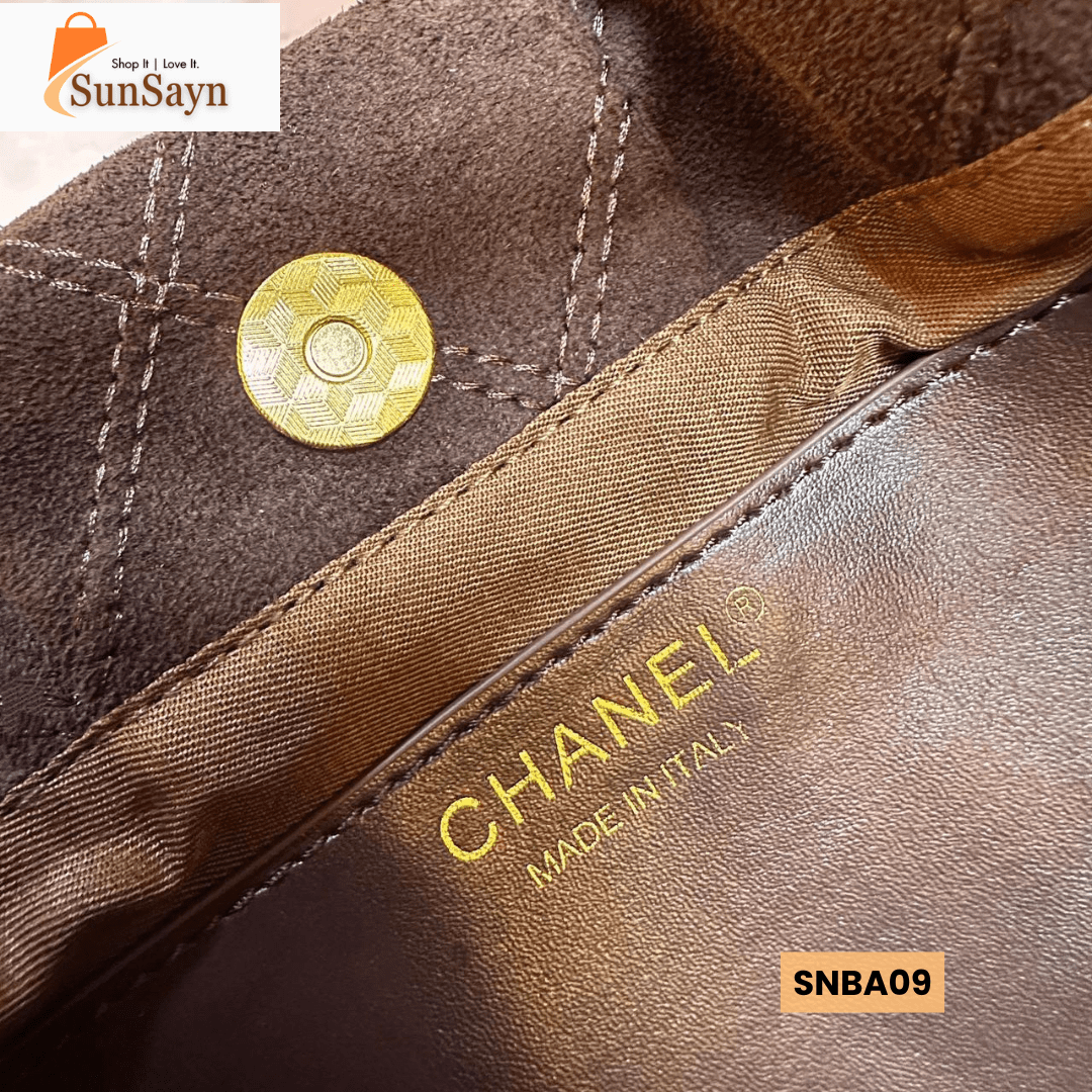 CHANEL ladies bag 45*29*3cm | Luxury ladies bag for Women in Dubai UAE - Image 8