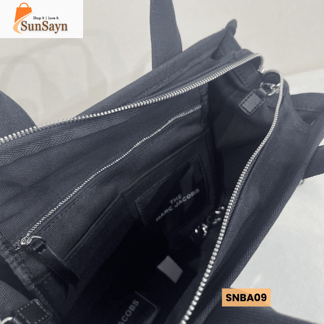 MARC JACOBS THE TOTE bag 33*27*12cm | Luxury TOTE bags for every person in Dubai UAE - Image 4