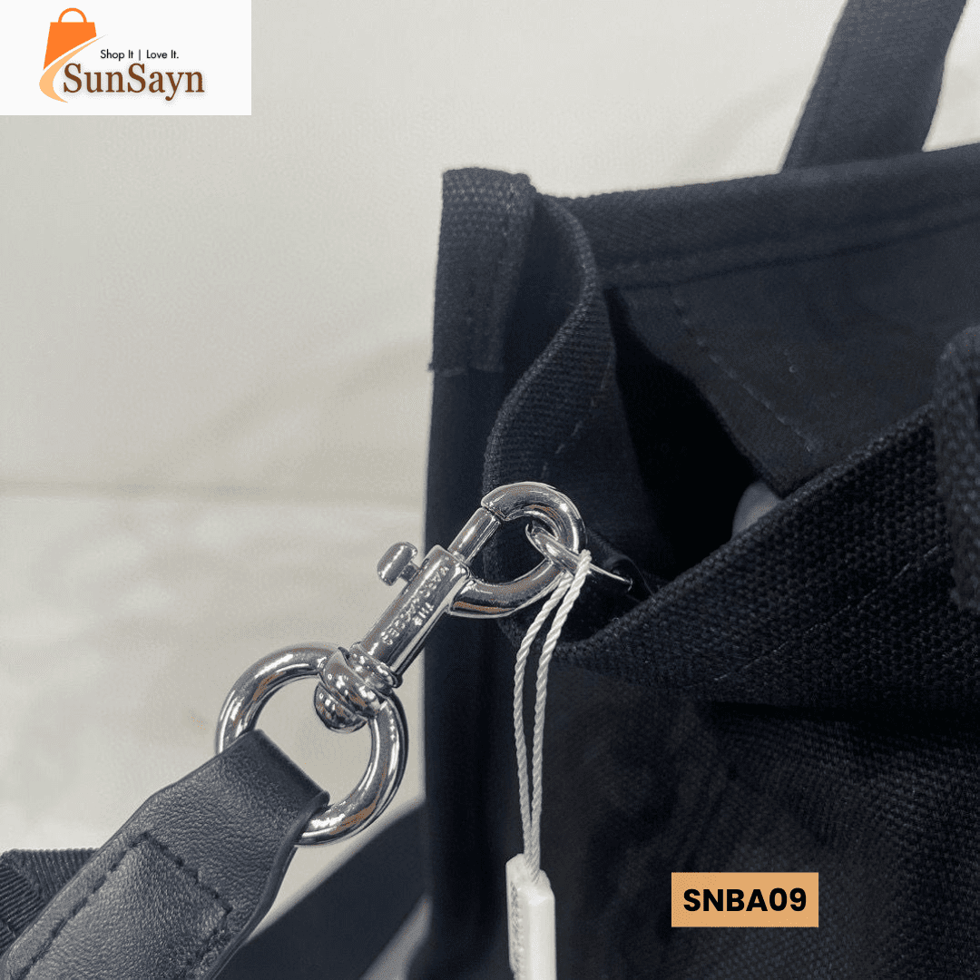 MARC JACOBS THE TOTE bag 33*27*12cm | Luxury TOTE bags for every person in Dubai UAE - Image 5