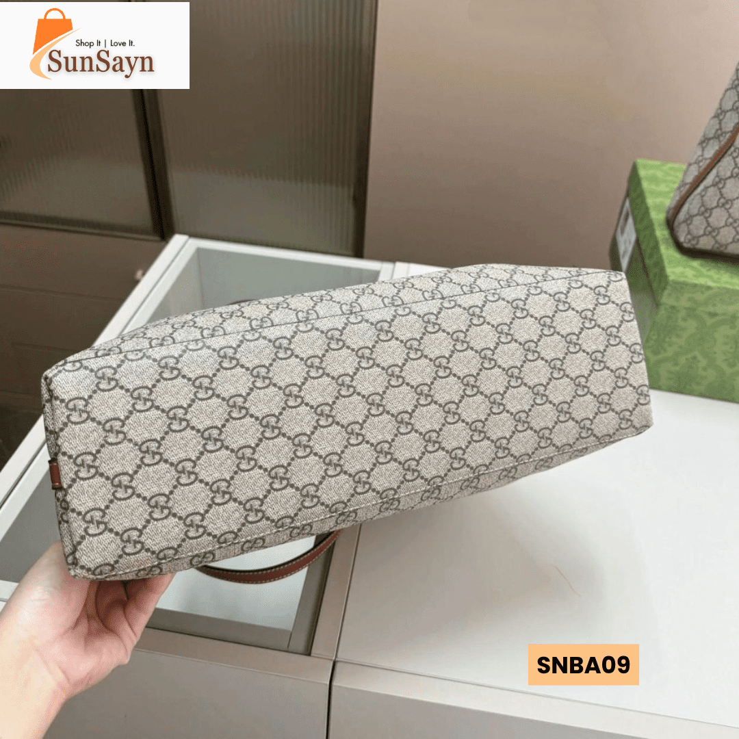 GUCCI ladies bag 38*27*12cm | Luxury ladies bag for Women in Dubai UAE - Image 4